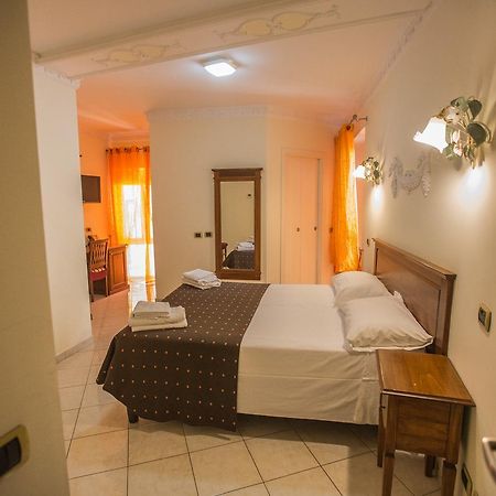 Hotel De Monti Róma Kültér fotó