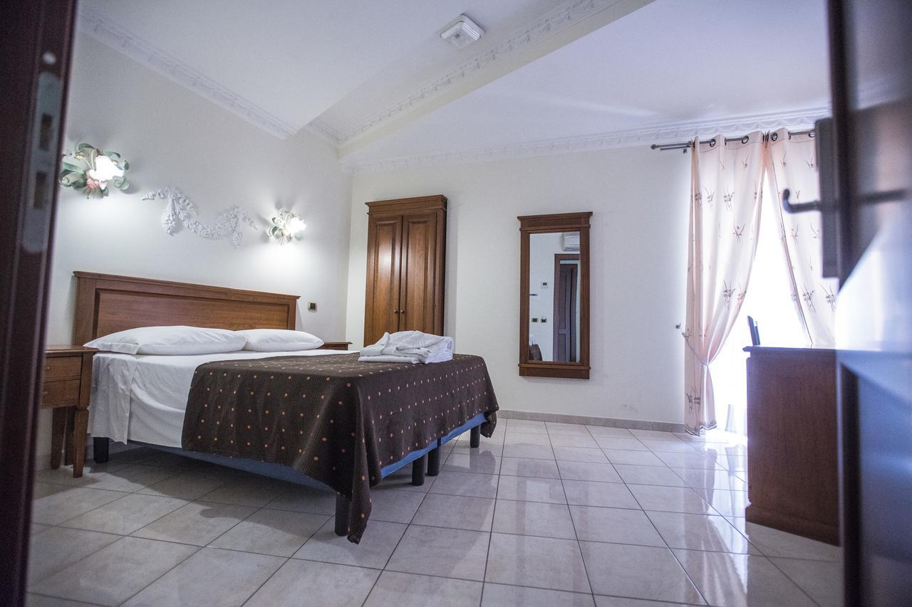 Hotel De Monti Róma Kültér fotó