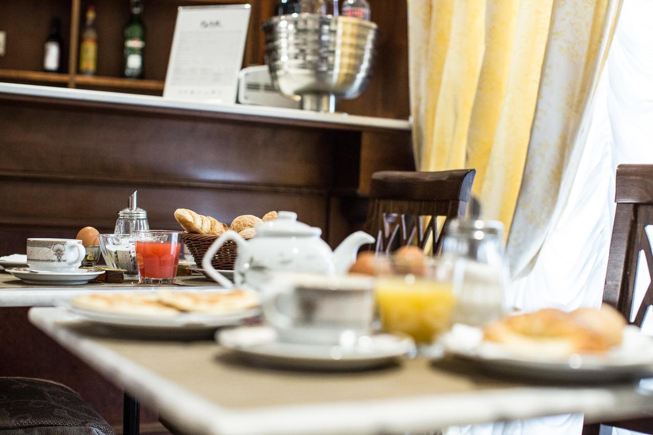 Hotel De Monti Róma Kültér fotó